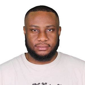 Meet your Posher, Emmanuel